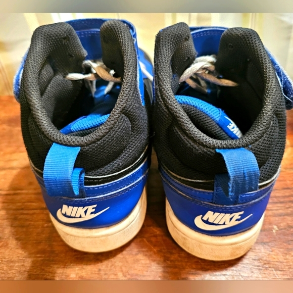 Nike Court Borough Mid 2 Boys Black Blue Sneakers Size 6.5 - Picture 4 of 6